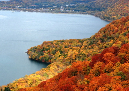 十和田湖の紅葉